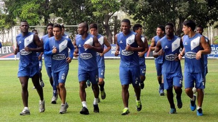 Partido Emelec Banfield