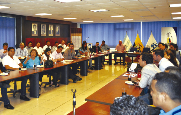 El IESS promueve cultura de prevención en riesgos de trabajo