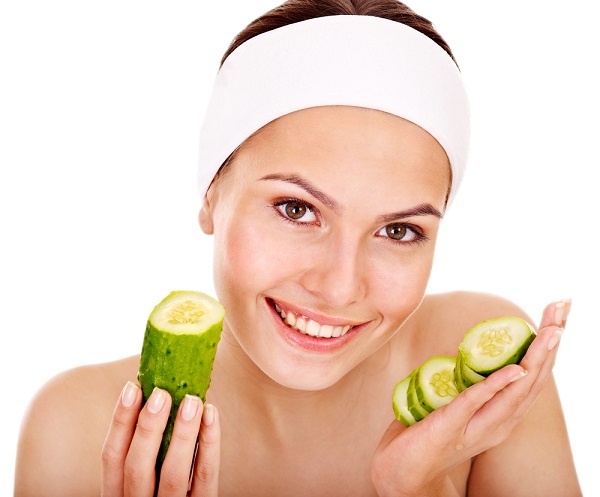 Mascarilla de pepino para los ojos, piel y cabello