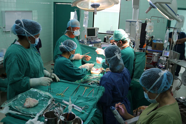 Hospital del Iess José Carrasco Arteaga adquirió Tromboelastógrafo