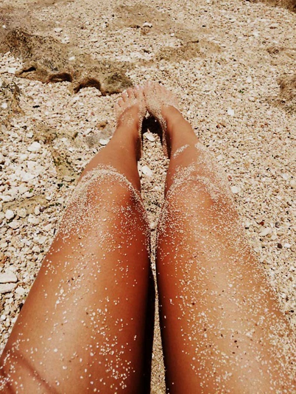 Cómo hacer un exfoliante con arena de la playa