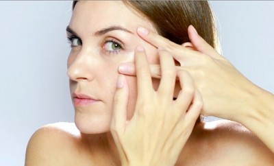 Cómo hacer un masaje facial antiarrugas