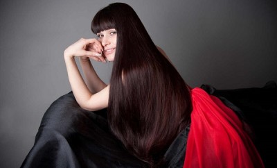 Cómo alisar el cabello naturalmente permanente