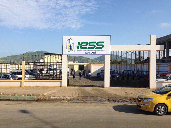 El Iess Continua Atendiendo En Manabi