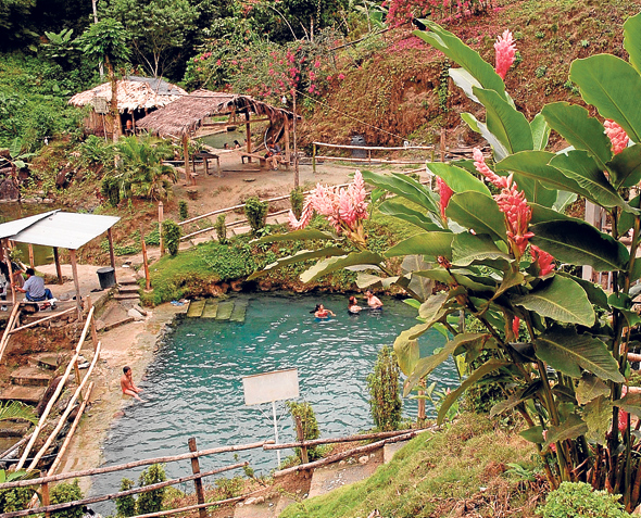 Balnearios de aguas termales en Ecuador