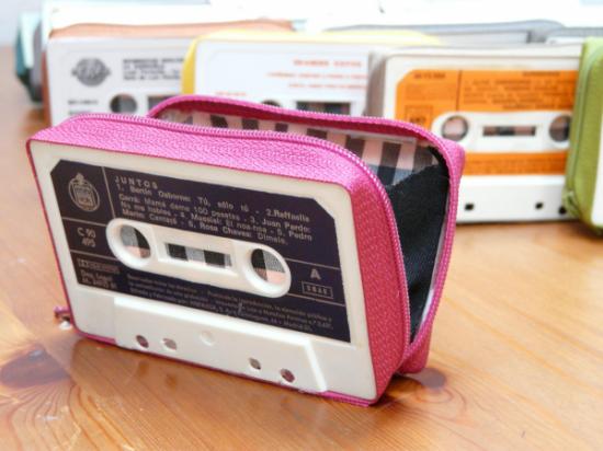 Cómo hacer monederos con cassettes