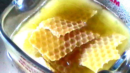 Crema hidratante casera con cera de abeja