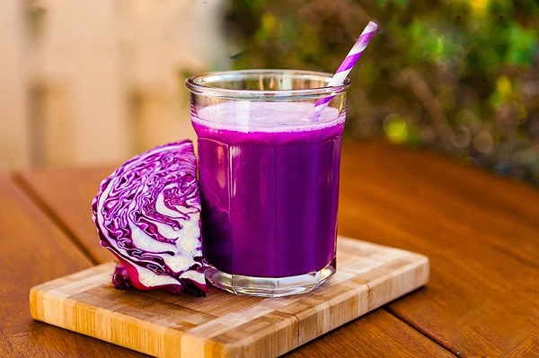 jugo de col morada para limpiar los riñones