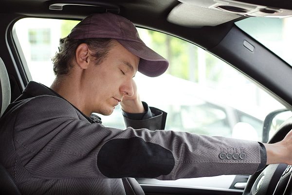 consejos para evitar el cansancio al manejar