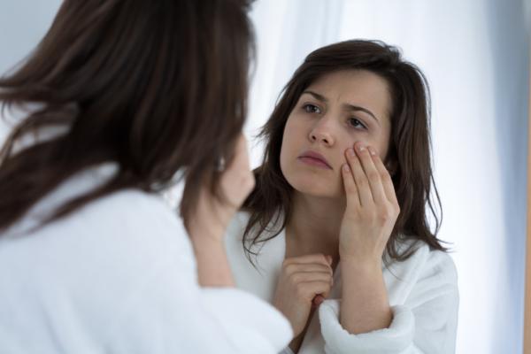 mascarilla de manzana para las ojeras