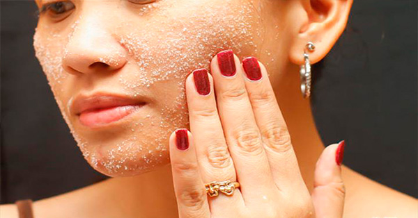 como exfoliar la piel con azucar, crema exfoliante