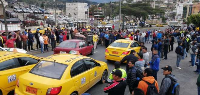Paro de transportista, huelga en Ecuador, paro de taxistas, paralización de buses