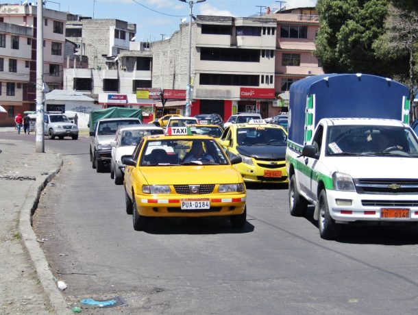 Pico y Placa suspendido en Quito