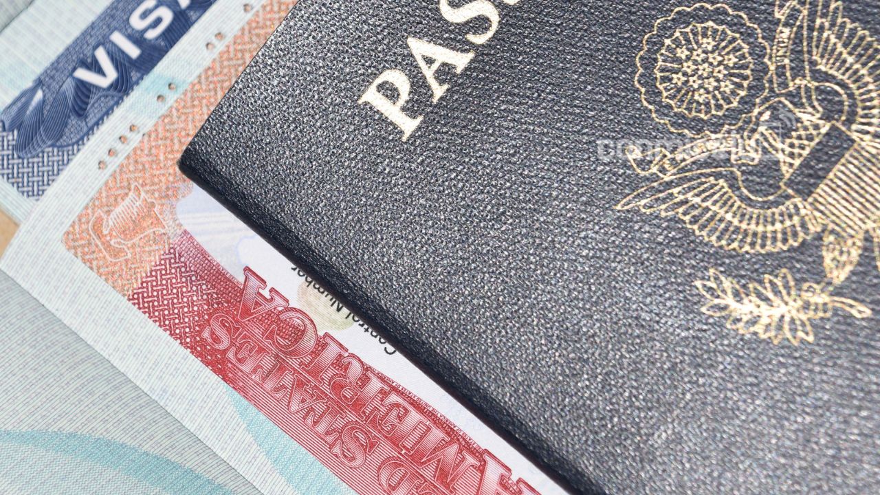 Con cuánto tiempo de anticipación puedo solicitar la renovación de la visa americana